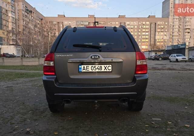 Серый Киа Sportage, объемом двигателя 1.99 л и пробегом 221 тыс. км за 8200 $, фото 1 на Automoto.ua