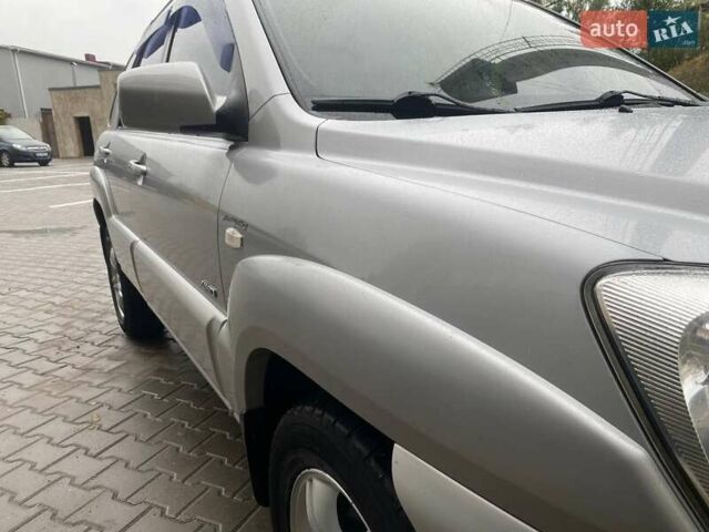 Серый Киа Sportage, объемом двигателя 2 л и пробегом 212 тыс. км за 8350 $, фото 19 на Automoto.ua