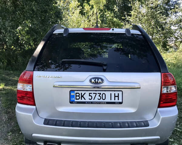 Серый Киа Sportage, объемом двигателя 1.99 л и пробегом 270 тыс. км за 8200 $, фото 13 на Automoto.ua