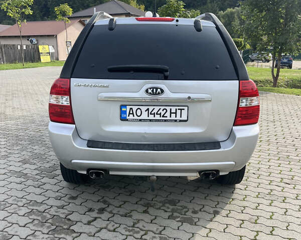 Сірий Кіа Sportage, об'ємом двигуна 1.99 л та пробігом 160 тис. км за 7800 $, фото 4 на Automoto.ua