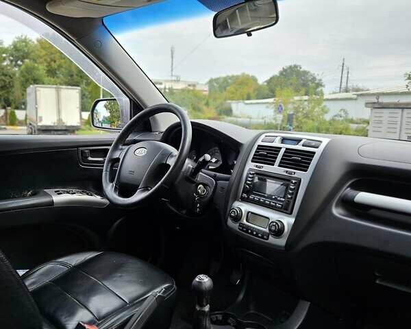 Серый Киа Sportage, объемом двигателя 1.98 л и пробегом 113 тыс. км за 8500 $, фото 12 на Automoto.ua