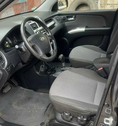 Сірий Кіа Sportage, об'ємом двигуна 1.99 л та пробігом 196 тис. км за 8200 $, фото 4 на Automoto.ua