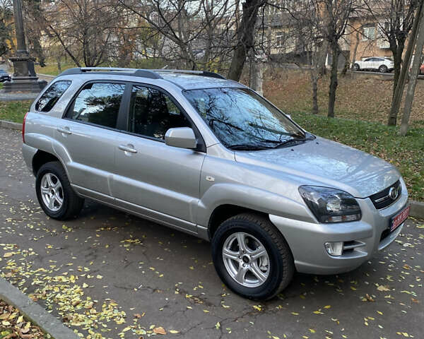 Серый Киа Sportage, объемом двигателя 2 л и пробегом 171 тыс. км за 7850 $, фото 5 на Automoto.ua