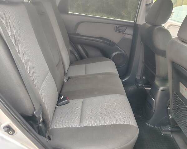 Серый Киа Sportage, объемом двигателя 2 л и пробегом 156 тыс. км за 8400 $, фото 16 на Automoto.ua