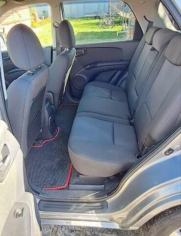 Серый Киа Sportage, объемом двигателя 1.98 л и пробегом 223 тыс. км за 8200 $, фото 18 на Automoto.ua