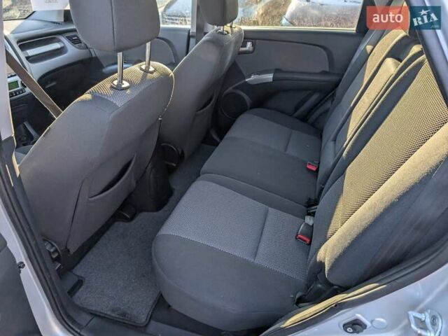 Сірий Кіа Sportage, об'ємом двигуна 2 л та пробігом 192 тис. км за 8450 $, фото 29 на Automoto.ua