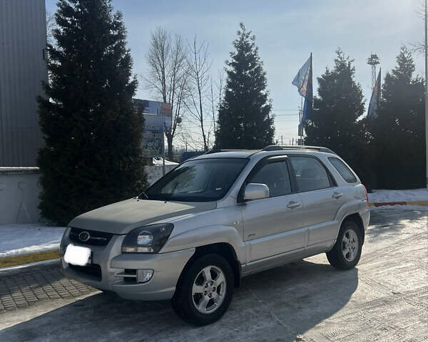 Сірий Кіа Sportage, об'ємом двигуна 1.98 л та пробігом 310 тис. км за 7500 $, фото 5 на Automoto.ua