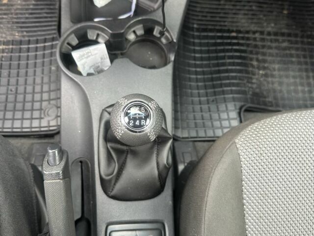 Сірий Кіа Sportage, об'ємом двигуна 2 л та пробігом 124 тис. км за 8300 $, фото 8 на Automoto.ua