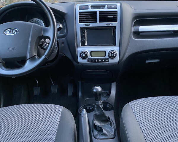 Серый Киа Sportage, объемом двигателя 2 л и пробегом 171 тыс. км за 7850 $, фото 16 на Automoto.ua