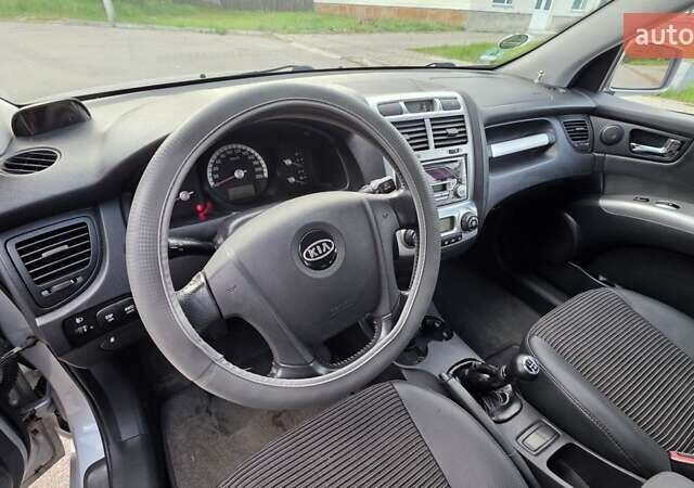 Кіа Sportage 2008 у Шостке на Automoto.ua Сірий Кіа Sportage, об'ємом двигуна 2 л та пробігом 180 тис. км за 8500 $, фото 23 на Automoto.ua