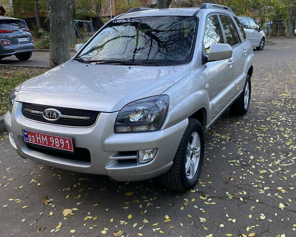 Серый Киа Sportage, объемом двигателя 2 л и пробегом 171 тыс. км за 7850 $, фото 4 на Automoto.ua