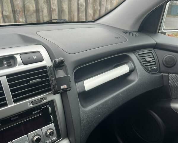 Серый Киа Sportage, объемом двигателя 1.98 л и пробегом 183 тыс. км за 8000 $, фото 14 на Automoto.ua