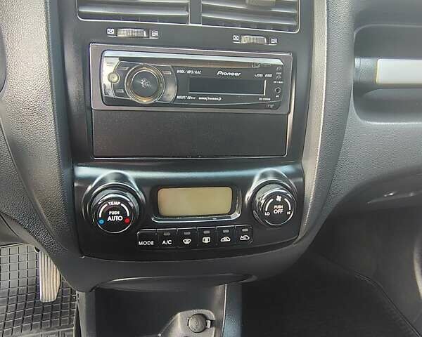 Серый Киа Sportage, объемом двигателя 2 л и пробегом 156 тыс. км за 8400 $, фото 14 на Automoto.ua