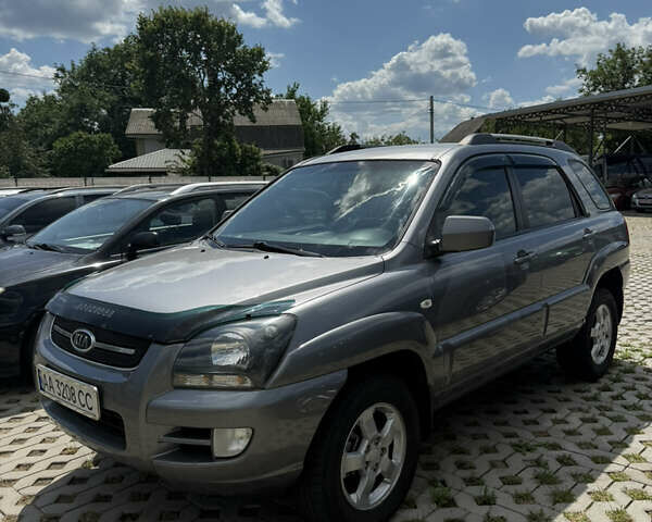 Серый Киа Sportage, объемом двигателя 1.98 л и пробегом 269 тыс. км за 8000 $, фото 4 на Automoto.ua