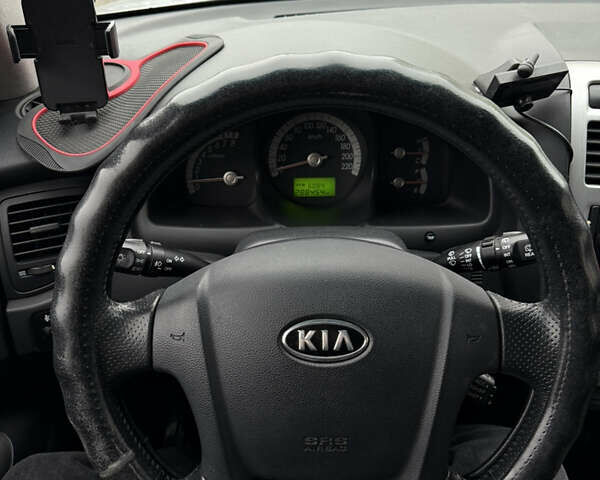 Серый Киа Sportage, объемом двигателя 2 л и пробегом 268 тыс. км за 7000 $, фото 11 на Automoto.ua