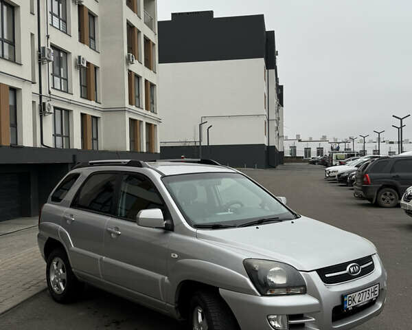 Серый Киа Sportage, объемом двигателя 2 л и пробегом 268 тыс. км за 7000 $, фото 7 на Automoto.ua