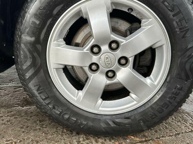 Сірий Кіа Sportage, об'ємом двигуна 2 л та пробігом 239 тис. км за 7950 $, фото 17 на Automoto.ua