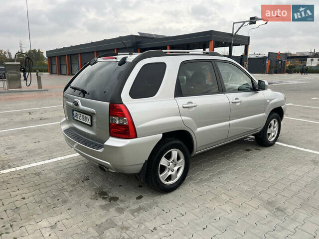 Серый Киа Sportage, объемом двигателя 1.99 л и пробегом 230 тыс. км за 8000 $, фото 8 на Automoto.ua