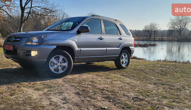 Сірий Кіа Sportage, об'ємом двигуна 2 л та пробігом 199 тис. км за 8690 $, фото 25 на Automoto.ua