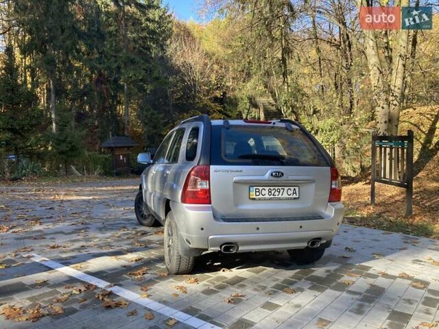 Серый Киа Sportage, объемом двигателя 2 л и пробегом 118 тыс. км за 7800 $, фото 4 на Automoto.ua