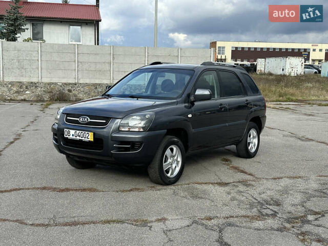 Серый Киа Sportage, объемом двигателя 2 л и пробегом 167 тыс. км за 7600 $, фото 5 на Automoto.ua