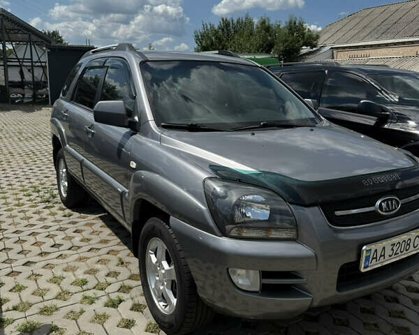 Серый Киа Sportage, объемом двигателя 1.98 л и пробегом 269 тыс. км за 8000 $, фото 1 на Automoto.ua