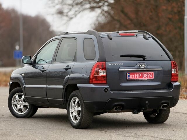 Серый Киа Sportage, объемом двигателя 2 л и пробегом 228 тыс. км за 8600 $, фото 6 на Automoto.ua
