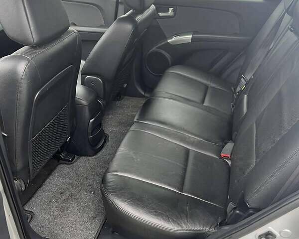Серый Киа Sportage, объемом двигателя 1.98 л и пробегом 183 тыс. км за 8000 $, фото 6 на Automoto.ua