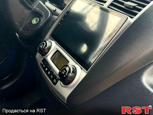 Серый Киа Sportage, объемом двигателя 2 л и пробегом 165 тыс. км за 7490 $, фото 11 на Automoto.ua