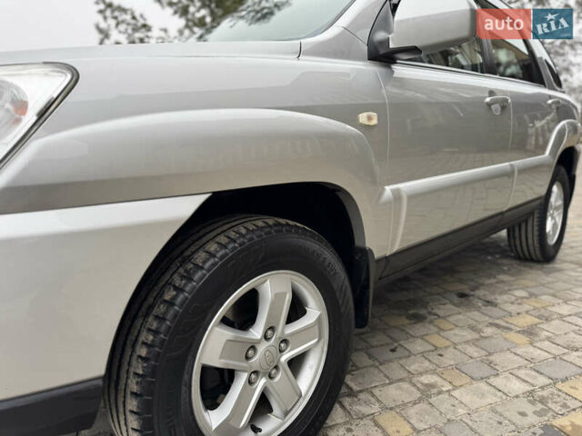 Серый Киа Sportage, объемом двигателя 2 л и пробегом 86 тыс. км за 10200 $, фото 32 на Automoto.ua