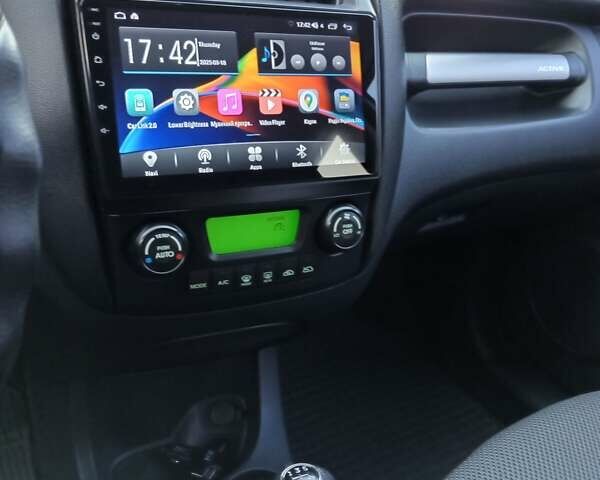 Серый Киа Sportage, объемом двигателя 1.99 л и пробегом 135 тыс. км за 9300 $, фото 19 на Automoto.ua