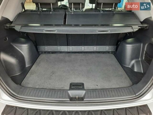 Серый Киа Sportage, объемом двигателя 2 л и пробегом 186 тыс. км за 9100 $, фото 106 на Automoto.ua