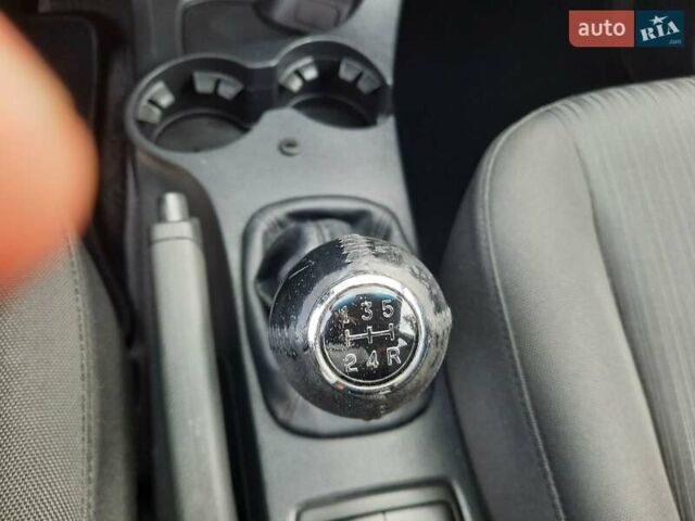 Серый Киа Sportage, объемом двигателя 2 л и пробегом 186 тыс. км за 9100 $, фото 56 на Automoto.ua