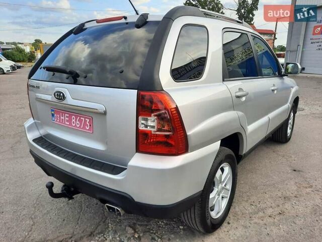 Серый Киа Sportage, объемом двигателя 2 л и пробегом 186 тыс. км за 9100 $, фото 92 на Automoto.ua