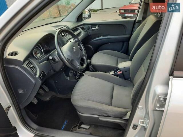 Серый Киа Sportage, объемом двигателя 2 л и пробегом 186 тыс. км за 9100 $, фото 44 на Automoto.ua