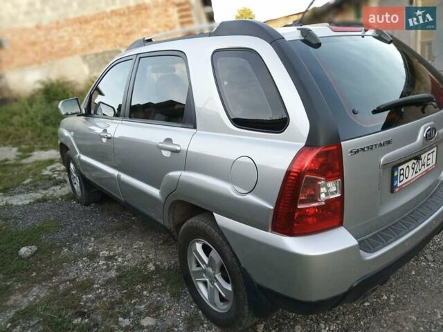 Серый Киа Sportage, объемом двигателя 1.99 л и пробегом 135 тыс. км за 9300 $, фото 2 на Automoto.ua