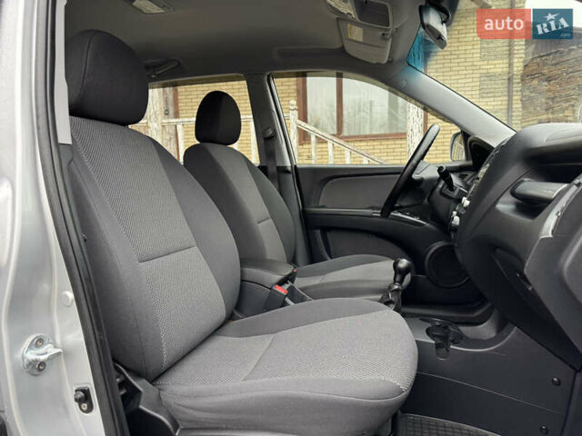 Серый Киа Sportage, объемом двигателя 2 л и пробегом 86 тыс. км за 10200 $, фото 21 на Automoto.ua