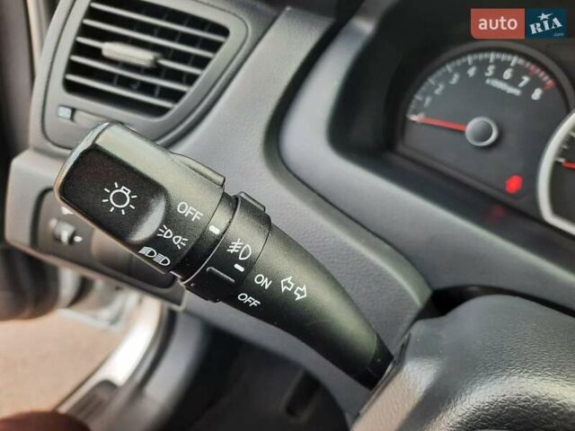 Серый Киа Sportage, объемом двигателя 2 л и пробегом 186 тыс. км за 9100 $, фото 53 на Automoto.ua