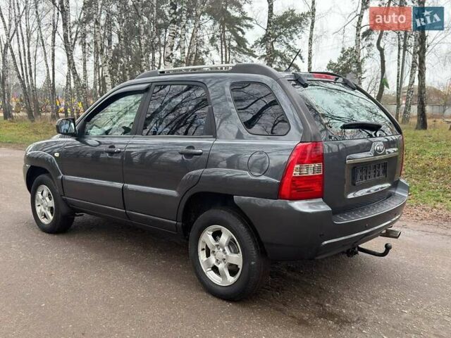 Серый Киа Sportage, объемом двигателя 2 л и пробегом 165 тыс. км за 7490 $, фото 10 на Automoto.ua