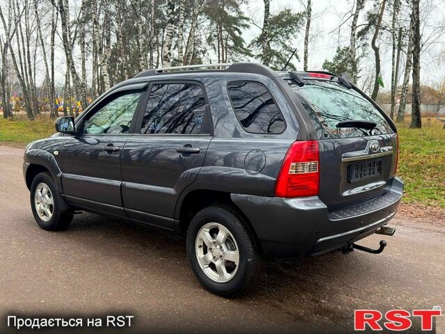 Серый Киа Sportage, объемом двигателя 2 л и пробегом 165 тыс. км за 7490 $, фото 4 на Automoto.ua