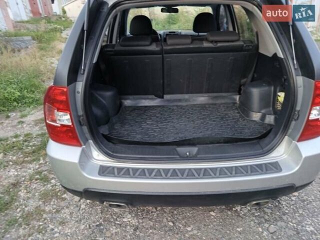 Серый Киа Sportage, объемом двигателя 1.99 л и пробегом 135 тыс. км за 9300 $, фото 29 на Automoto.ua
