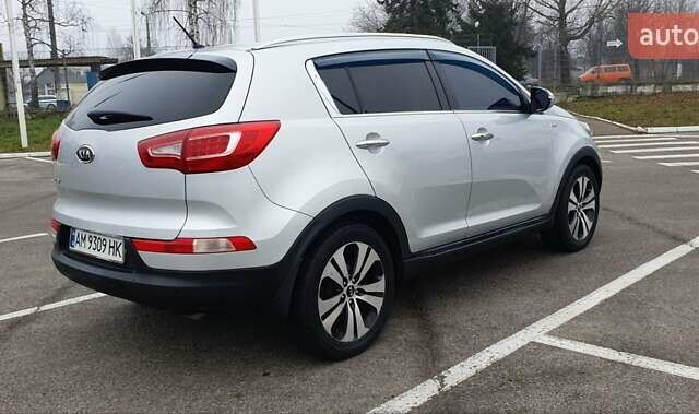 Серый Киа Sportage, объемом двигателя 2 л и пробегом 198 тыс. км за 13500 $, фото 6 на Automoto.ua