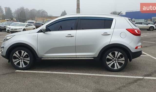 Серый Киа Sportage, объемом двигателя 2 л и пробегом 198 тыс. км за 13500 $, фото 5 на Automoto.ua