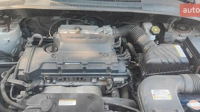 Сірий Кіа Sportage, об'ємом двигуна 1.98 л та пробігом 163 тис. км за 9400 $, фото 14 на Automoto.ua