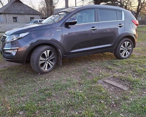 Серый Киа Sportage, объемом двигателя 2 л и пробегом 162 тыс. км за 12500 $, фото 26 на Automoto.ua