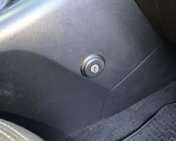 Серый Киа Sportage, объемом двигателя 2 л и пробегом 218 тыс. км за 11500 $, фото 20 на Automoto.ua