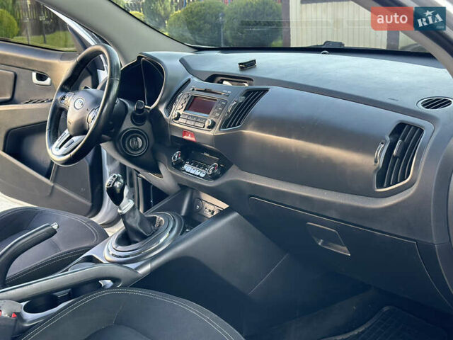 Серый Киа Sportage, объемом двигателя 1.69 л и пробегом 320 тыс. км за 11499 $, фото 32 на Automoto.ua