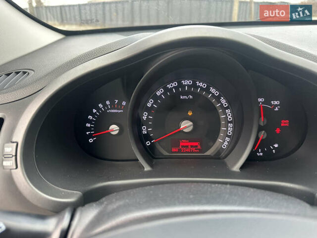 Серый Киа Sportage, объемом двигателя 1.6 л и пробегом 224 тыс. км за 10250 $, фото 26 на Automoto.ua