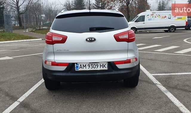 Серый Киа Sportage, объемом двигателя 2 л и пробегом 198 тыс. км за 13500 $, фото 3 на Automoto.ua