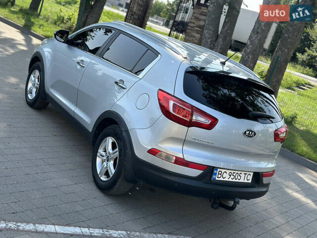 Серый Киа Sportage, объемом двигателя 1.69 л и пробегом 320 тыс. км за 11499 $, фото 5 на Automoto.ua